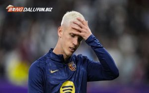 Đội hình và tình hình cầu thủ phục vụ